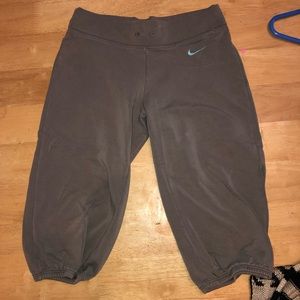 Nike Work Out Capris